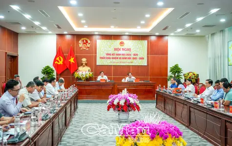 Thủ tướng chỉ đạo đột phá trong đổi mới giáo dục năm học mới