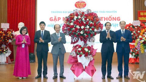 Nâng cao chất lượng đào tạo theo chuẩn quốc tế và hội nhập sâu rộng