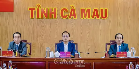 Đổi mới tư duy, nâng tầm đối ngoại trong tình hình mới