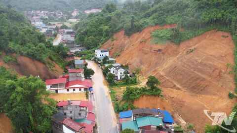 Khắc phục hậu quả thiên tai, nỗ lực bảo đảm giao thông thông suốt