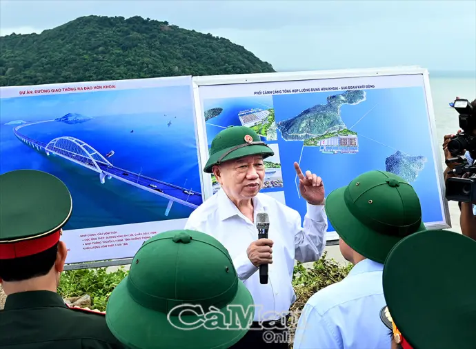 Phóng viên Báo và phát thanh, truyền hình Cà Mau đoạt giải Nhất