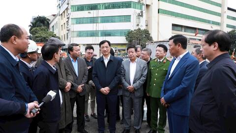 Dấn thân vào việc mới, việc khó