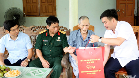 Thêm điểm tựa chính sách cho người có công