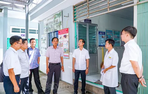 Nâng chất trạm y tế xã, mang dịch vụ y tế gần hơn với Nhân dân