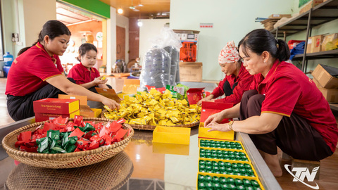 Mỗi mã QR một câu chuyện về chè