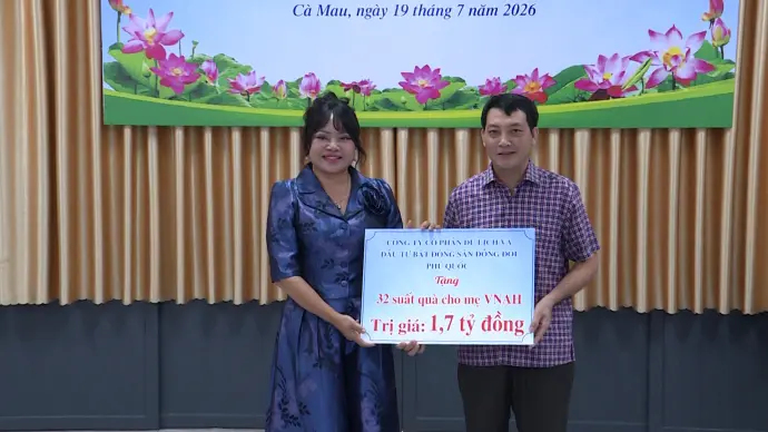 Cà Mau tiếp nhận quà tri ân 32 Mẹ Việt Nam anh hùng