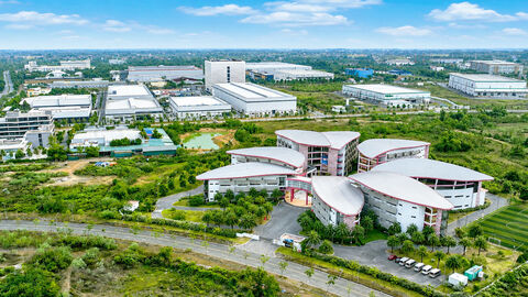 Đưa khoa học, công nghệ và đổi mới sáng tạo thành cực tăng trưởng mới