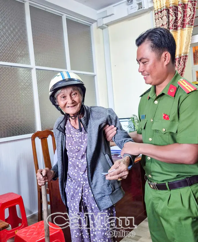 Người dân Tân Lộc quý giá món quà Quốc khánh 2/9