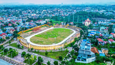 Sân vận động Gang Thép Thái Nguyên đã sáng đèn