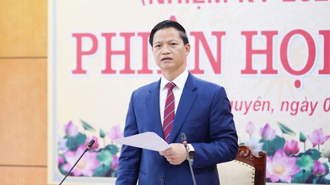 Chủ tịch UBND tỉnh Thái Nguyên yêu cầu toàn hệ thống 'làm hết việc, không làm hết giờ'