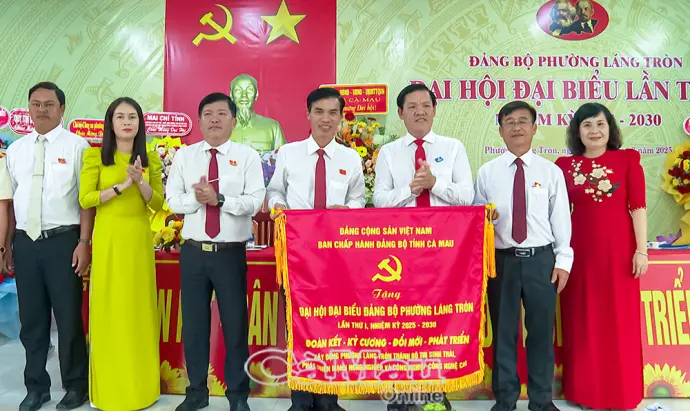 Đồng chí Bùi Thanh Toàn giữ chức vụ Bí thư Đảng uỷ phường Láng Tròn