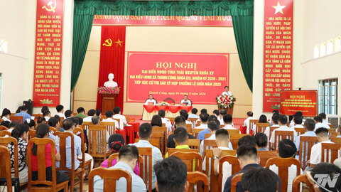 Chủ tịch HĐND tỉnh Thái Nguyên tiếp xúc cử tri xã Thành Công
