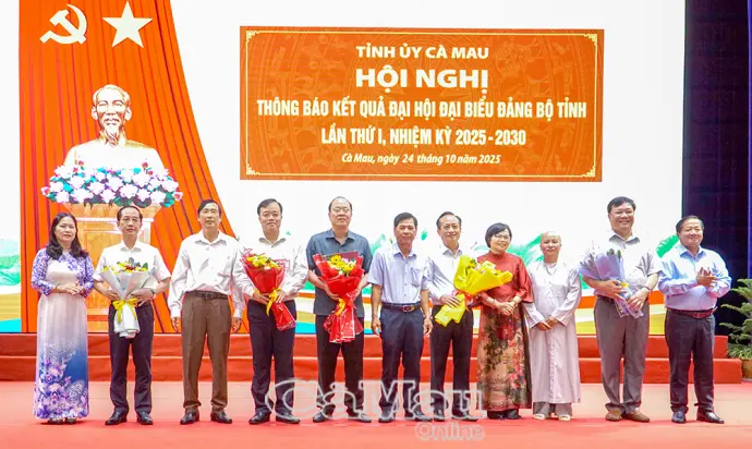 Hội nghị thông báo kết quả Đại hội đại biểu Đảng bộ tỉnh lần thứ I