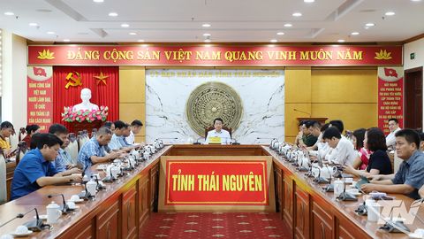Tập trung nguồn lực đầu tư phát triển hạ tầng số đồng bộ, hiện đại