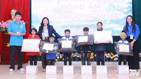 Lan tỏa yêu thương qua chương trình tình nguyện tại xã Lam Vỹ