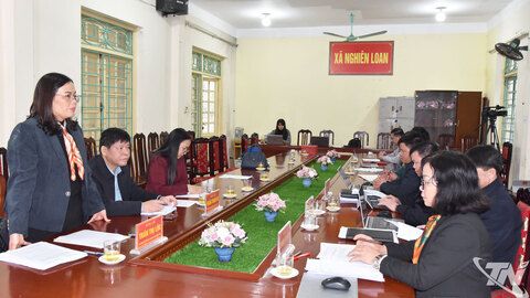 Kiểm tra, giám sát công tác chuẩn bị bầu cử tại xã Nghiên Loan