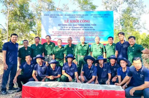 Đảng viên tiết kiệm làm theo Bác, dân hưởng lợi thiết thực