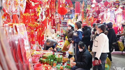 Sôi động thị trường những ngày cận Tết
