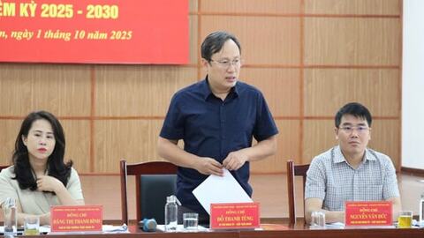 Phường Lĩnh Nam: Hơn 100 hộ dân khu vực Khuyến Lương được hướng dẫn làm “sổ đỏ”