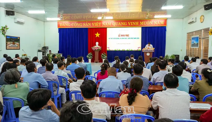 227 thí sinh dự thi tuyển dụng lại công chức, viên chức