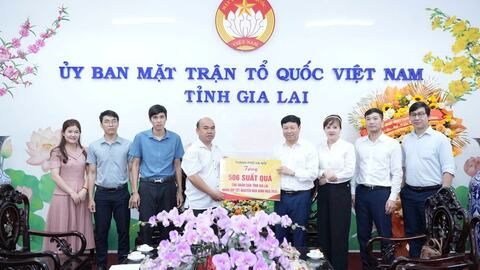 Gần dân để vững lòng dân, sát dân để tạo đồng thuận