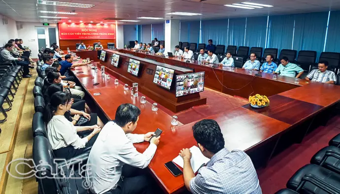 Thông tin, định hướng những vấn đề trọng tâm của đất nước