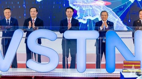 Khánh thành tuyến cáp quang quốc tế đầu tiên do doanh nghiệp Việt Nam làm chủ đầu tư