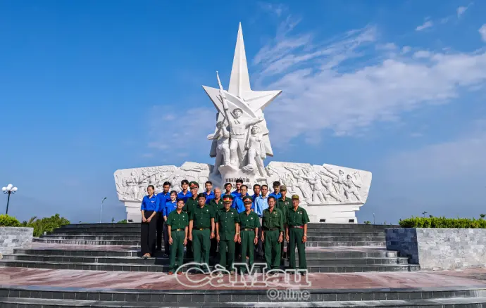 Giữ gìn ký ức lịch sử - ngọn đuốc soi đường cho hôm nay