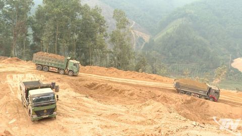 Huy động nhân lực, máy móc đẩy nhanh tiến độ thi công cao tốc Chợ Mới – Bắc Kạn