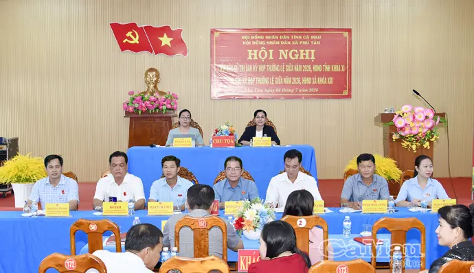 Tổ đại biểu HĐND tỉnh tiếp xúc cử tri xã Phú Tân và Trần Phán