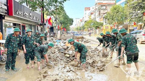 Thái Nguyên tổ chức chia tay các lực lượng hỗ trợ khắc phục hậu quả do ảnh hưởng cơn bão số 11