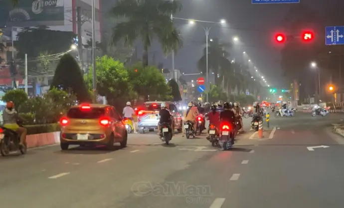 Chưa rõ nguyên nhân sương mù, người dân cần chủ động bảo vệ sức khoẻ
