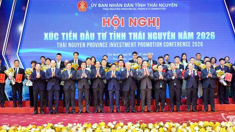 Thái Nguyên trao chứng nhận và cam kết đầu tư cho 31 dự án, tổng vốn 4,4 tỷ USD