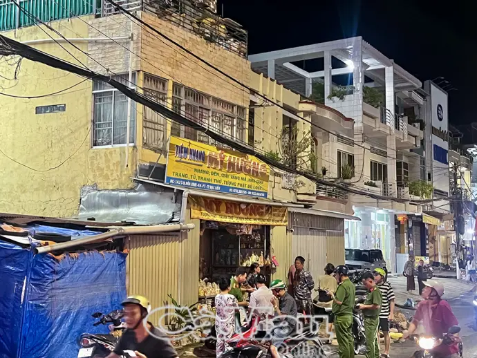 Cháy kho chứa nhang, vàng mã tại phường Bạc Liêu