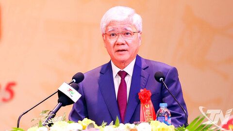 Khơi dậy khát vọng vươn lên trong phong trào thi đua yêu nước (*)