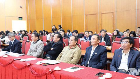 Phát huy vai trò đội ngũ trí thức, nhà khoa học trong phát triển khoa học - công nghệ và chuyển đổi số