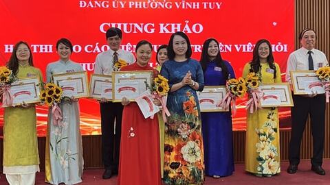 Lan tỏa tinh thần đổi mới công tác tuyên truyền từ Hội thi Báo cáo viên giỏi phường Vĩnh Tuy