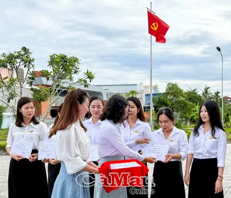 Bảo vệ nền tảng tư tưởng của Ðảng trên không gian số - Bài cuối: Ðầu tư hạ tầng, nâng tầm lực lượng
