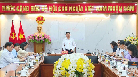 Tổ chức thực hiện hiệu quả các nghị quyết, chương trình hành động