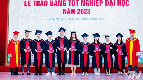 Kỷ niệm 60 năm Ngày truyền thống Trường Đại học Kỹ thuật công nghiệp Thái Nguyên (6/12/1965 - 6/12/2025): Đổi mới đào tạo nhân lực, đáp ứng yêu cầu phát triển quốc gia