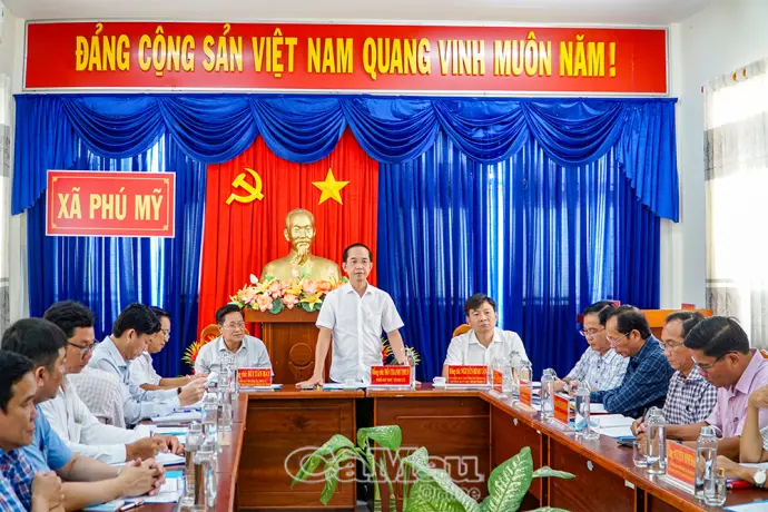 Quyết tâm nâng cao chất lượng chăm sóc sức khoẻ Nhân dân