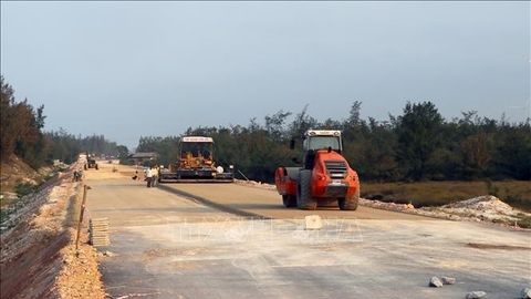 Tăng cường giải pháp quản lý, bình ổn giá vật liệu, tháo gỡ khó khăn cho các công trình giao thông