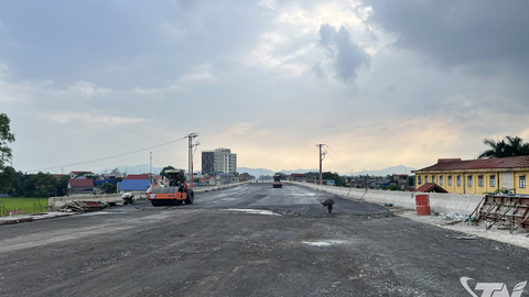 Tập trung hoàn thiện 3 cầu lớn trên Tuyến đường liên kết Thái Nguyên, Bắc Ninh và Phú Thọ