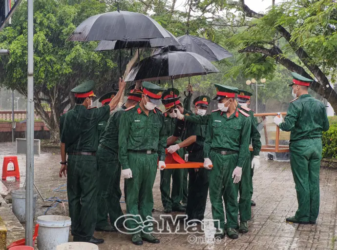 Chuyện những người đi tìm từng "manh mối vàng"