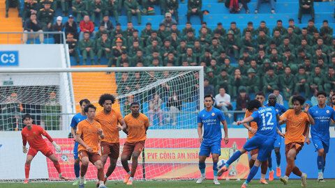 PVF Công an nhân dân đánh bại Hoàng Anh Gia Lai, ngôi vương Tứ hùng chờ trận 'chung kết muộn'