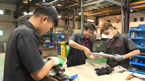 Doanh nghiệp trong nước tiếp sức tăng trưởng
