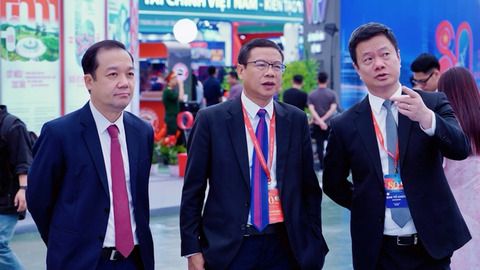 Hiện vật lịch sử kể chuyện 80 năm phát triển khoa học, công nghệ Việt Nam