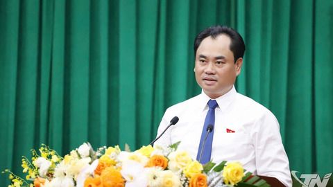 Cùng với phát triển kinh tế cần đặc biệt quan tâm thực hiện tốt các chính sách xã hội (*)