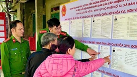 Công an cơ sở đổi mới phương thức tuyên truyền pháp luật và bầu cử vùng đồng bào dân tộc thiểu số
