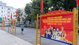 Góp sức chuyển hướng những "cơn gió ngược"